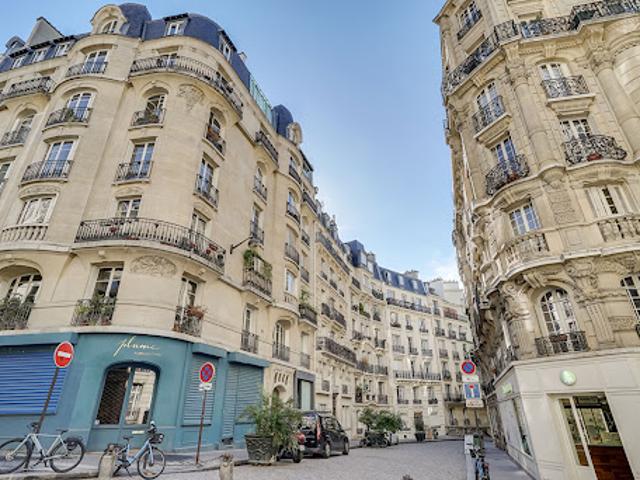 Vente Viager 4 pièces 90 m2 Paris 18ème