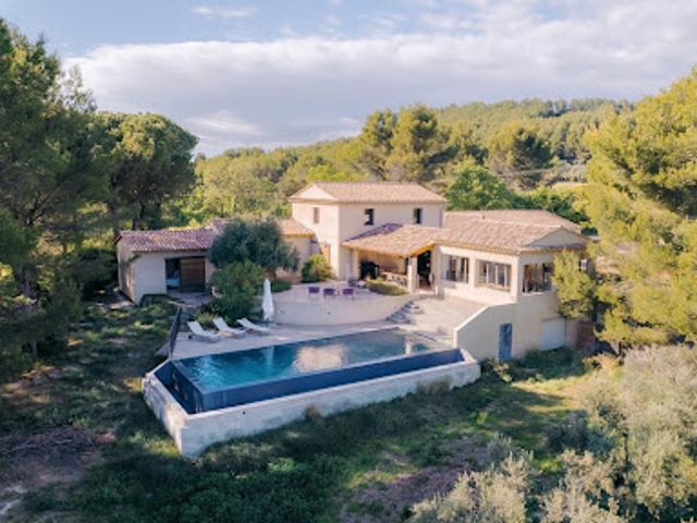 Vente Propriété 10 pièces 320 m2 Mazan