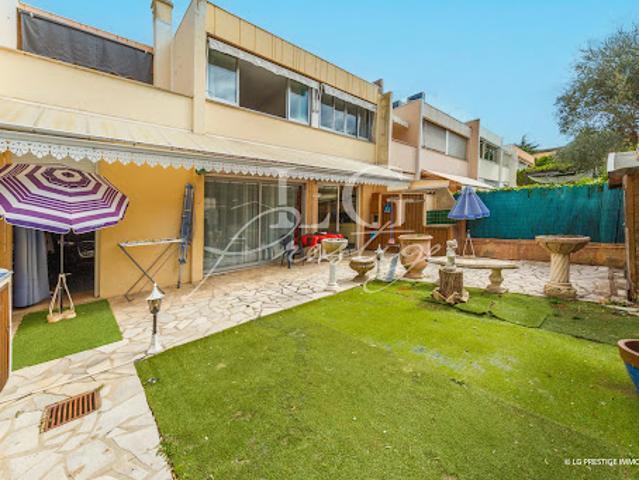 Vente Villa 4 pièces 84.91 m2 Le Cannet