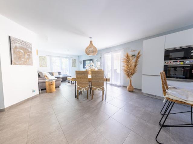 Vente Villa 4 pièces 85 m2 Restinclières