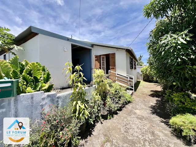 Vente Villa 4 pièces 74 m2 Saint Pierre