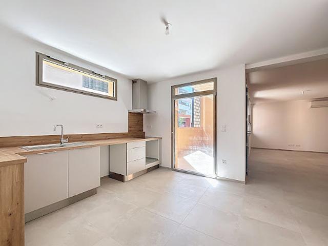 Vente Villa 4 pièces 93.25 m2 Nimes