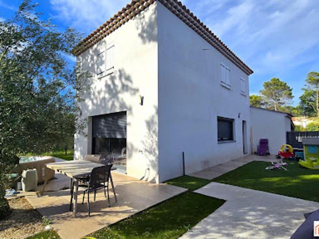Vente Villa 4 pièces 90 m2 Brignoles
