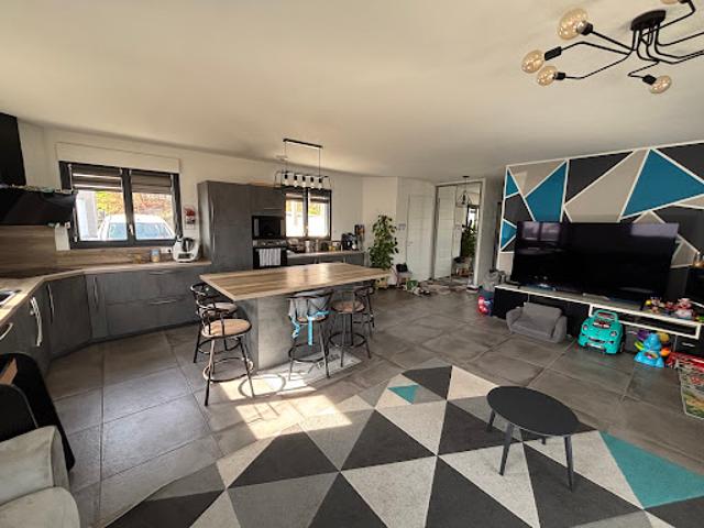 Vente Villa 4 pièces 92.5 m2 Pelleautier