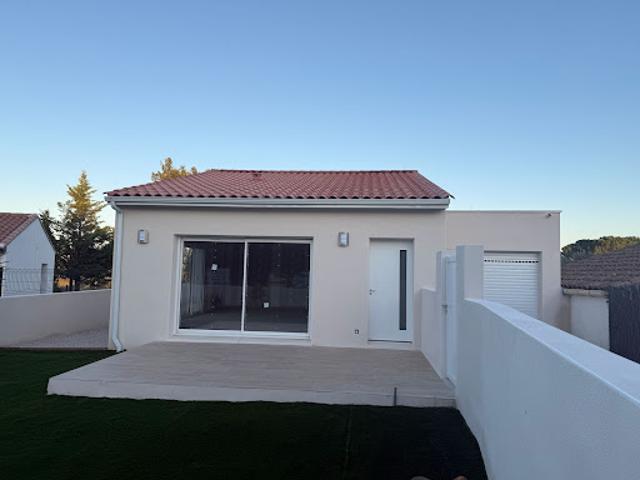Vente Villa 4 pièces 97.5 m2 Pailhes
