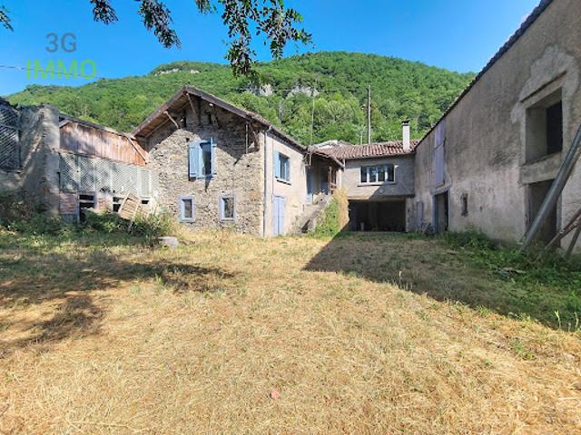 Vente Villa 4 pièces 100 m2 Siradan