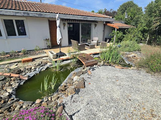 Vente Villa 4 pièces 102 m2 Dangé Saint Romain