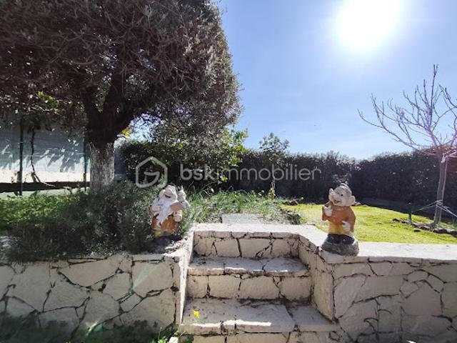 Vente Villa 4 pièces 105.01 m2 Saint Laurent du Var