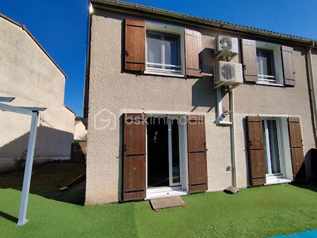 Vente Villa 4 pièces 107 m2 Lodeve