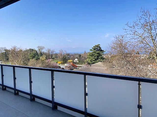 Vente Appartement 4 pièces 109.93 m2 Thonon les Bains