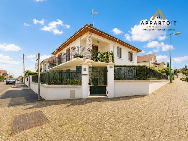 Vente Villa 4 pièces 110 m2 Bellerive sur Allier