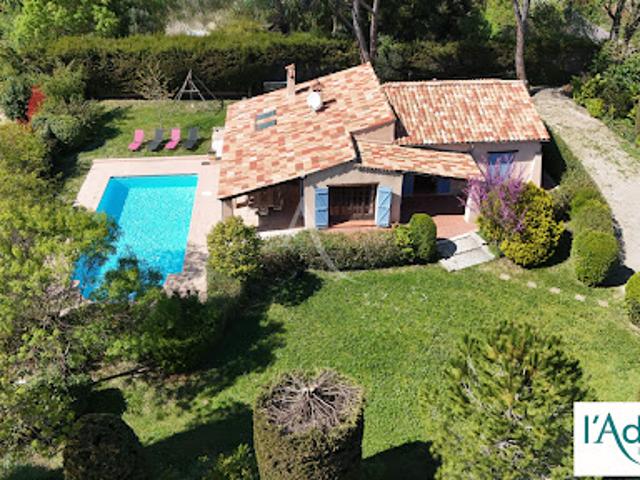 Vente Villa 4 pièces 110 m2 Montauroux