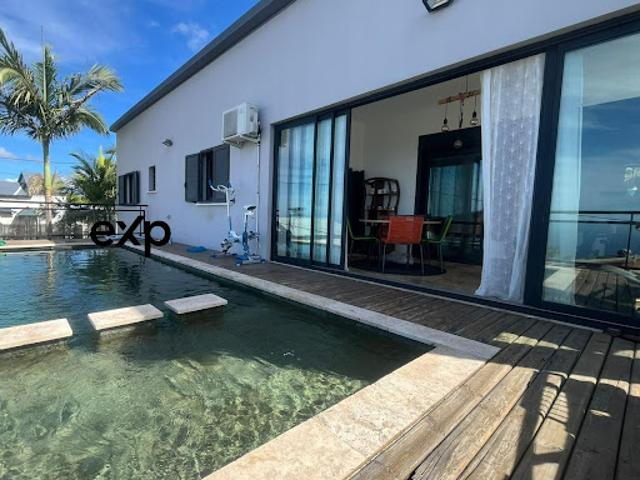 Vente Villa 4 pièces 110 m2 Saint Pierre