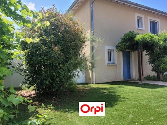 Vente Villa 4 pièces 111 m2 Saint Etienne de Saint Geoirs