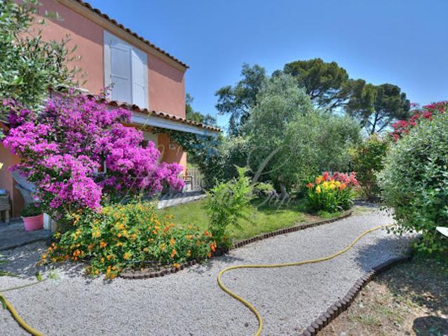 Vente Villa 4 pièces 111 m2 Saint raphael