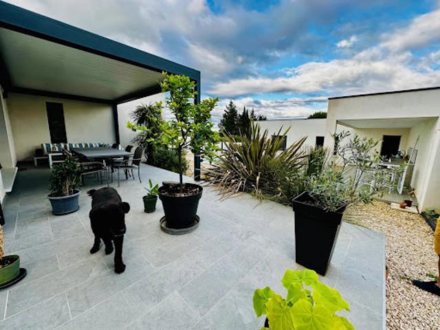 Vente Villa 4 pièces 115 m2 Nimes