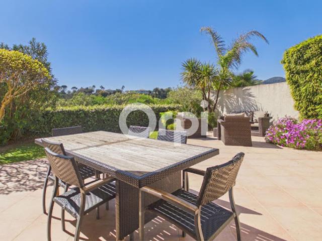 Vente Villa 4 pièces 117 m2 Mandelieu la Napoule