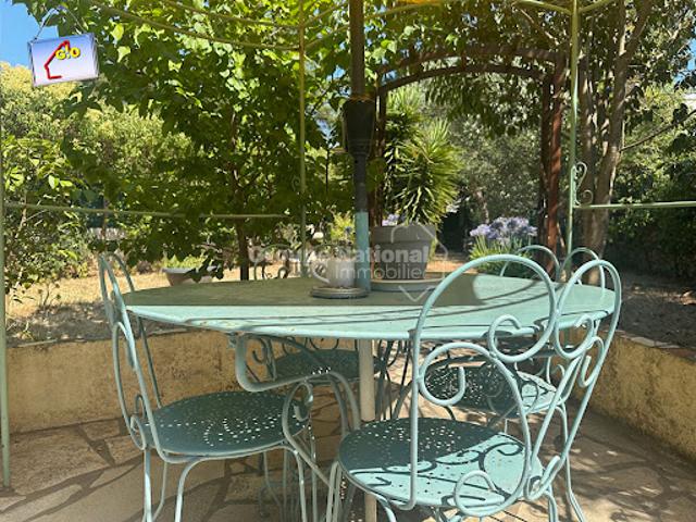 Vente Villa 4 pièces 121 m2 Toulon
