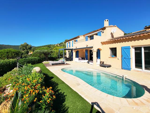 Vente Villa 4 pièces 125 m2 Cavalaire sur Mer