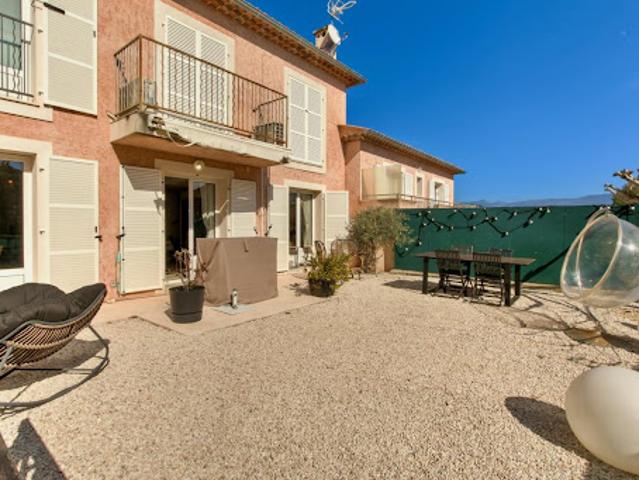 Vente Villa 4 pièces 125 m2 Nice