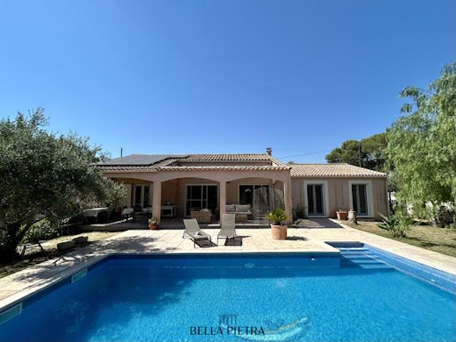 Vente Villa 4 pièces 126 m2 Aubais