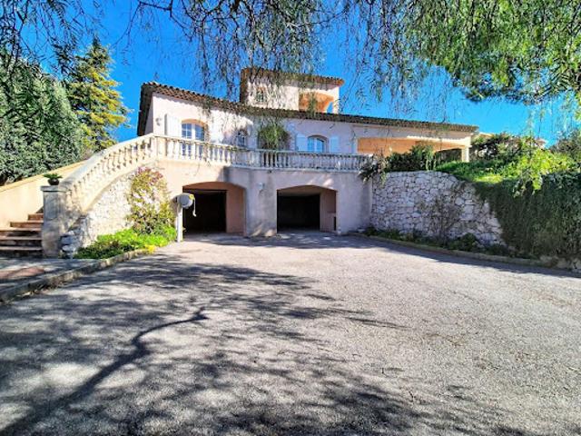 Vente Villa 4 pièces 129 m2 Nice