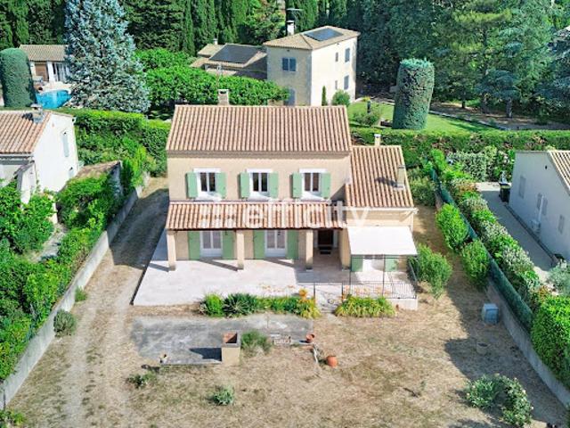 Vente Villa 4 pièces 132 m2 Saint Rémy de Provence