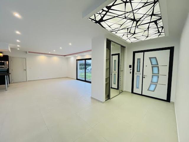 Vente Villa 4 pièces 133 m2 Montluçon