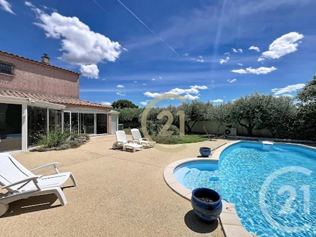 Vente Villa 4 pièces 135.95 m2 Uzès