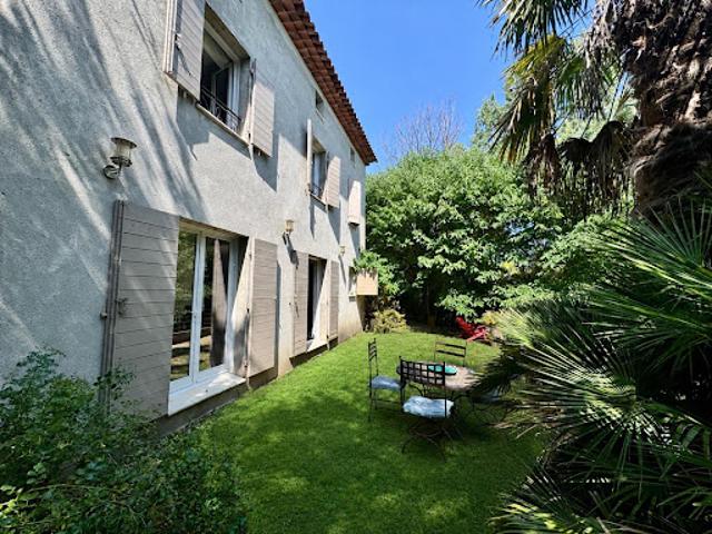 Vente Villa 4 pièces 135 m2 Saint Martin de la Brasque
