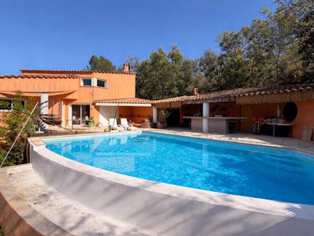 Vente Villa 4 pièces 135 m2 Pierrefeu du Var