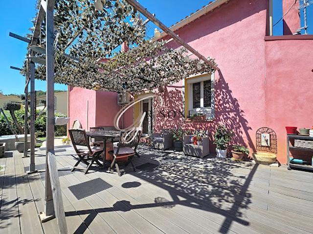 Vente Villa 4 pièces 136 m2 Ollioules