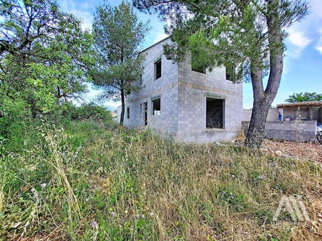 Vente Villa 4 pièces 137.2 m2 Cuers
