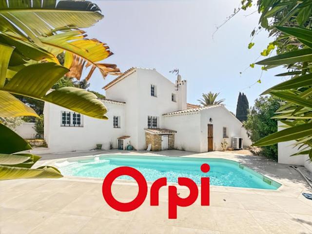 Vente Villa 4 pièces 138 m2 Saint Cyr sur Mer