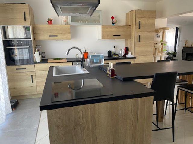 Vente Villa 4 pièces 140 m2 Lézignan la Cèbe