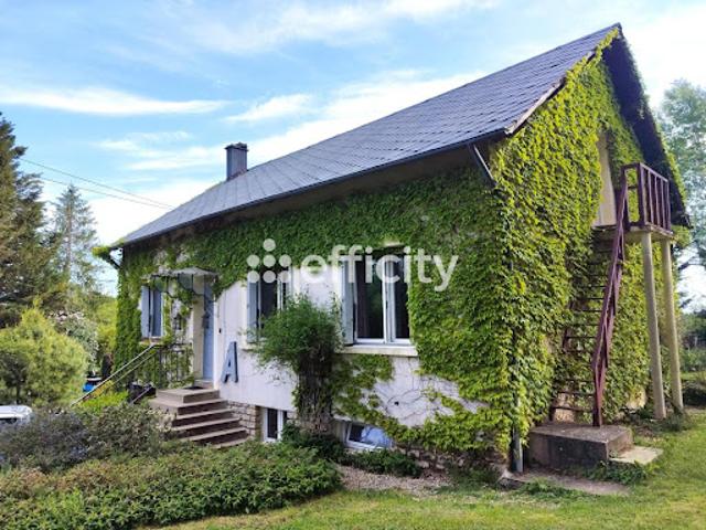 Vente Villa 7 pièces 140 m2 Saint Saturnin