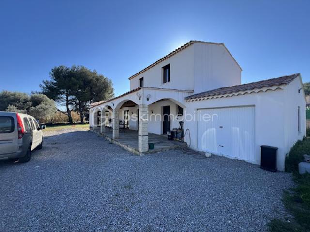 Vente Villa 4 pièces 142 m2 Saint Mitre les Remparts