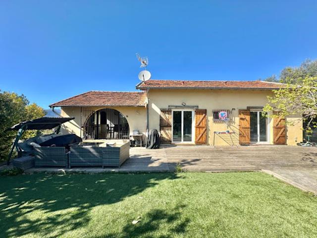 Vente Villa 4 pièces 143 m2 Nice