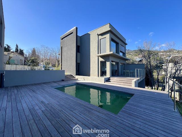 Vente Villa 4 pièces 145 m2 Bastia