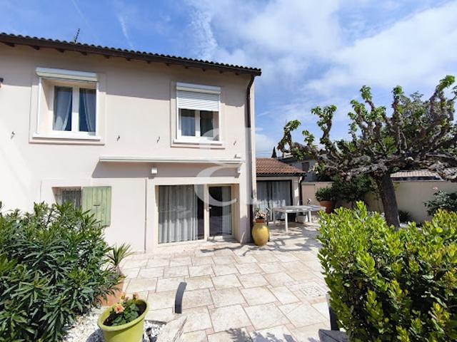 Vente Villa 4 pièces 147 m2 Valreas