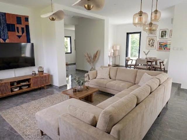 Vente Villa 4 pièces 148 m2 Forcalqueiret