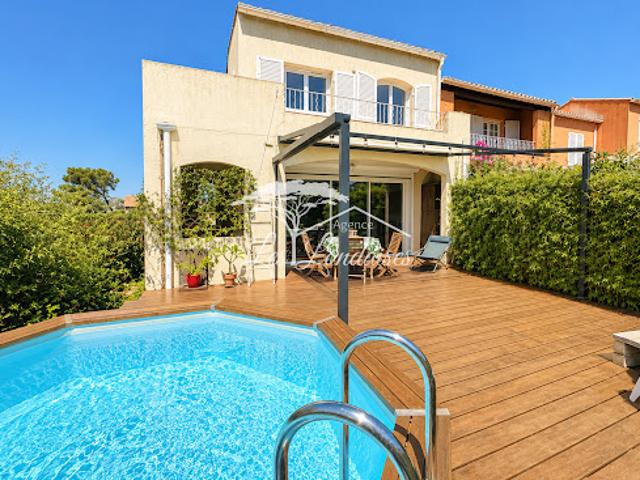Vente Villa 4 pièces 150 m2 Hyeres