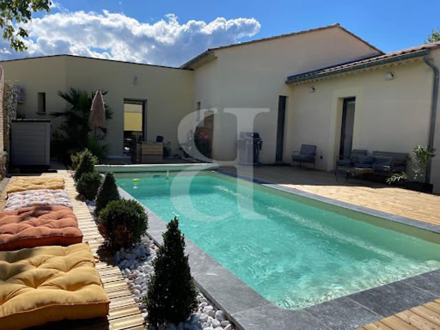 Vente Villa 4 pièces 154 m2 Mazan