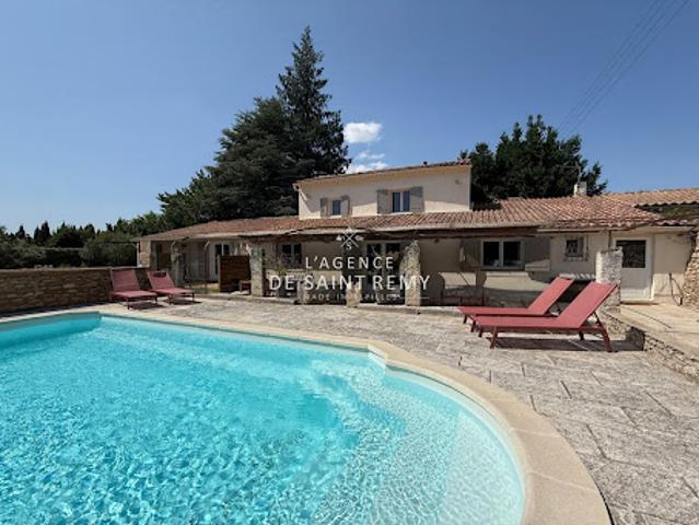 Vente Villa 4 pièces 160 m2 Saint Rémy de Provence