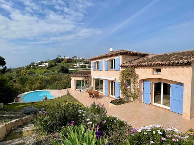 Vente Villa 4 pièces 171 m2 La Roquette sur Siagne