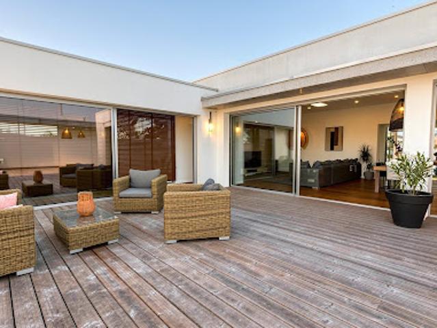 Vente Villa 4 pièces 186 m2 Locmiquélic