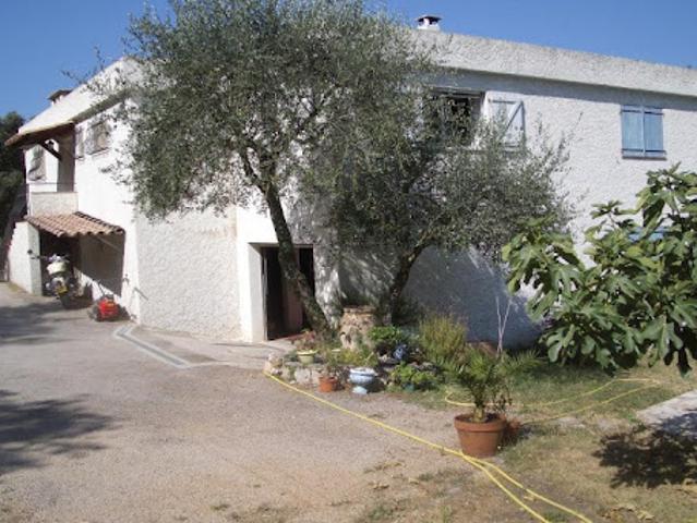 Vente Villa 4 pièces 220 m2 La trinite