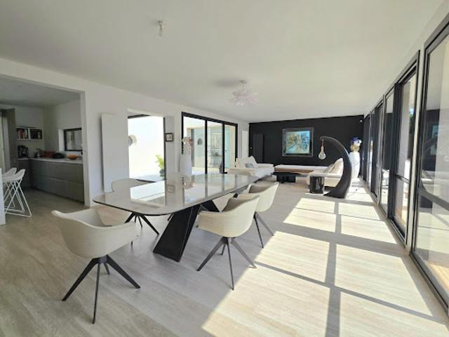 Vente Villa 4 pièces 250 m2 Saint Thégonnec Loc Eguiner
