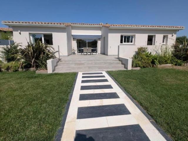 Vente Villa 5 pièce s 132m2 11200 CANET D'AUDE 468 000