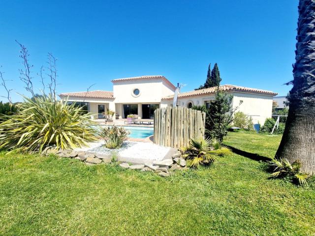 Vente villa 5 Pièce s 205m² Saint Féliu d'Avall